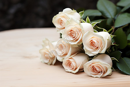 美丽的白玫瑰束图片