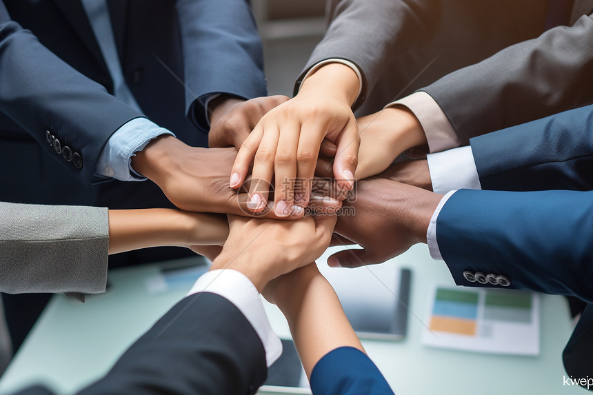 团队配合行云流水 快攻反击展现极致默契