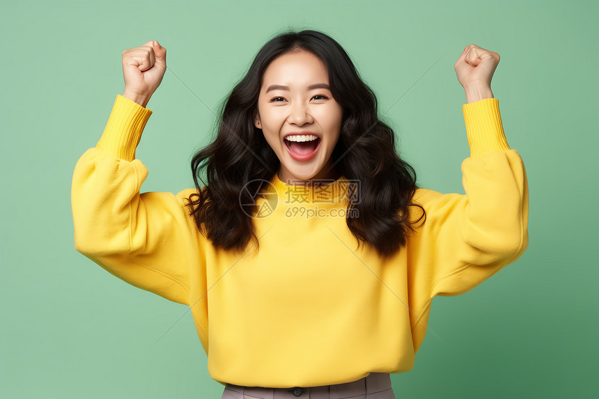 大笑的美丽女性高清图片下载-正版图片600654183-摄图网