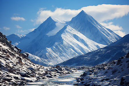 美丽的雪山风景图片