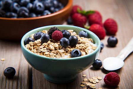 健康饮食的蓝莓燕麦酸奶图片