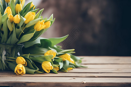 美丽母亲节木桌上美丽的郁金香花束背景