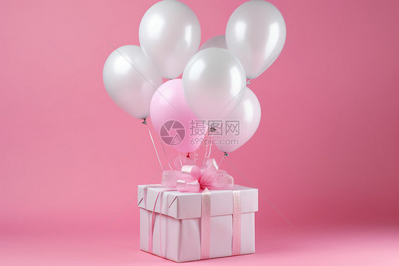 粉红的气球与礼盒图片