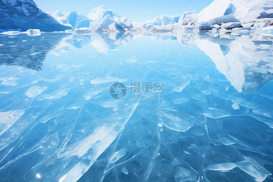 冬季冻结的湖泊图片