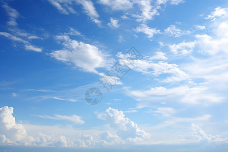 天空上的缕缕白云图片