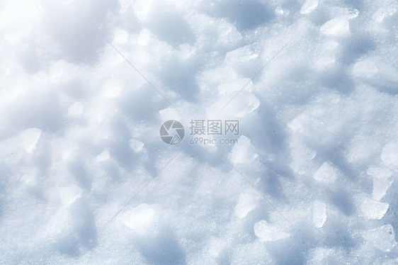 冰雪凝结的冰块图片