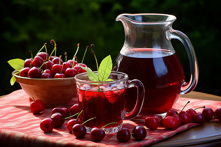 玻璃杯红色饮品红色香甜的樱桃汁背景