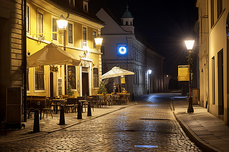 夜晚欧洲城市小镇的街道景观图片