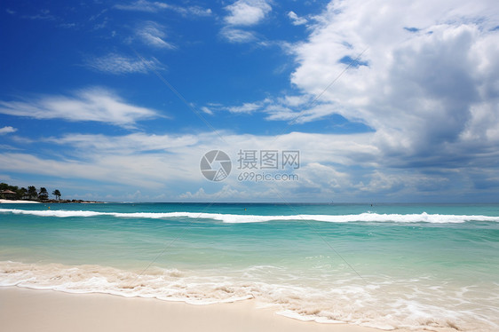 蓝天白云下的海岛沙滩图片