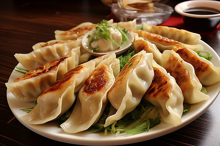 传统美食的香煎蒸饺图片