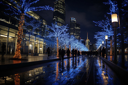 庆祝圣诞节的城市灯光装饰图片