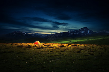 夜幕中的帐篷图片