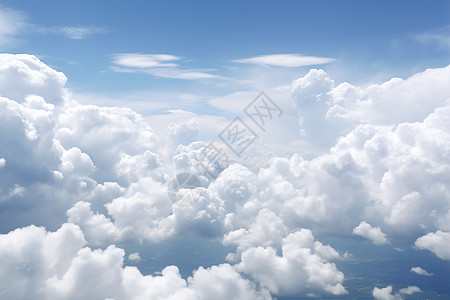 蔚蓝天空上的云天空中的云朵背景