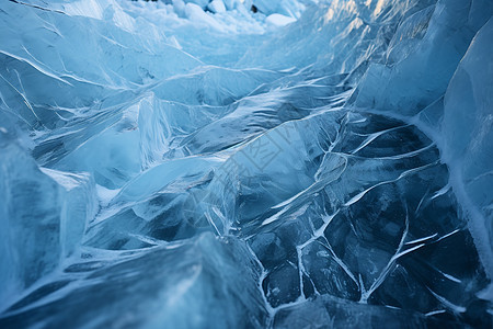 冰山里的冰洞图片
