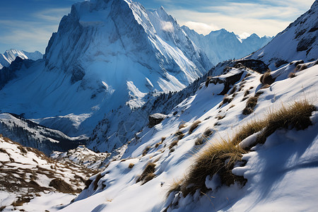 美丽的雪山山脉图片