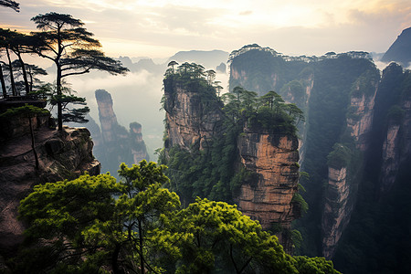 高耸的山峰图片