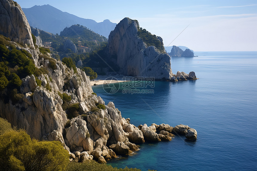 海岸边的山丘风景图片