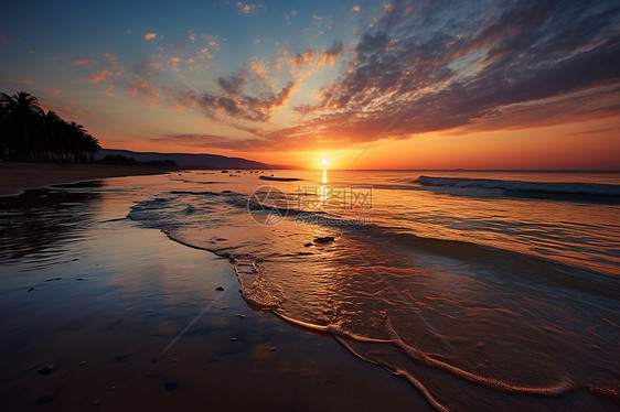 海上壮观的夕阳景观图片