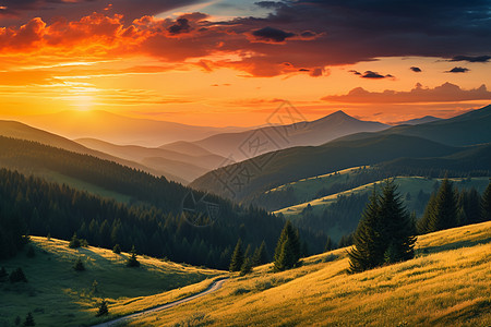 夏季山间绚丽的夕阳景观图片