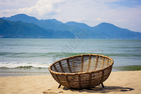 沙滩上的木头篮子图片