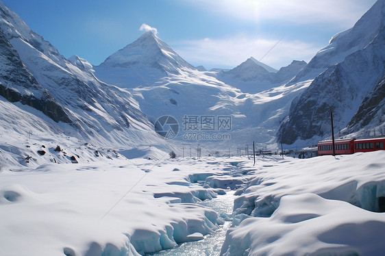 冬季雪后壮观的山间景观图片
