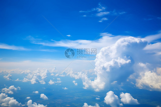 天空中飘着白云的美景图片