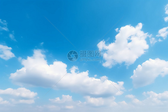 悠悠白云夏日天空图片