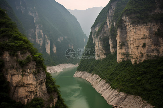 壮丽的峡谷图片