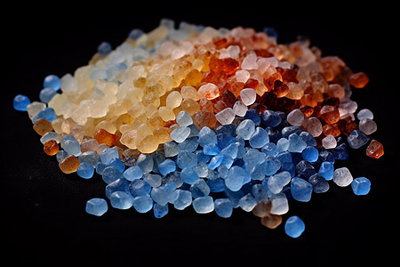 各种颜色的晶石颗粒图片