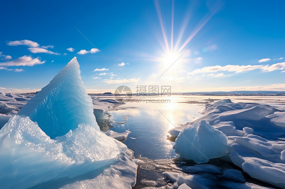 冰湖上的巨大冰山图片