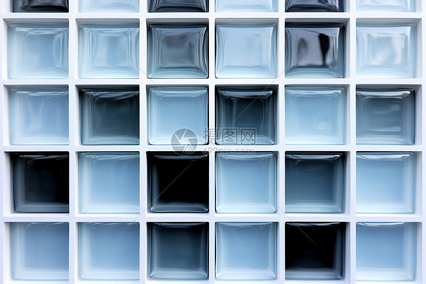 黑白玻璃墙图片