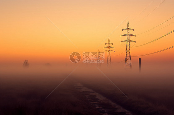 远处夕阳下的电杆与电线图片