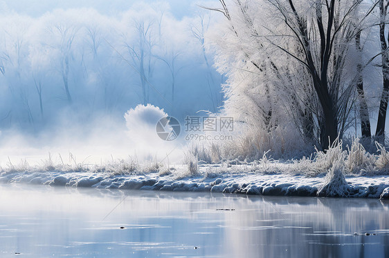 雾凇之江的美丽景观图片