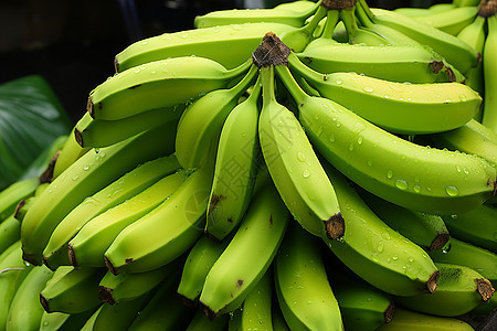 青绿色的香蕉图片