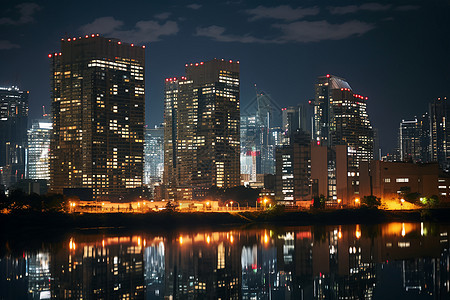 夜幕下的的现代都市图片