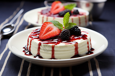 奶油蓝莓蛋糕背景图片