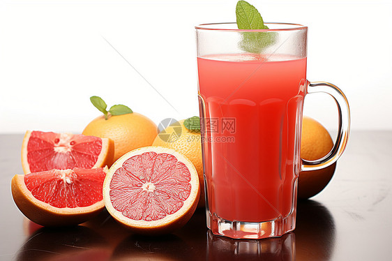 健康饮食的柚子汁图片
