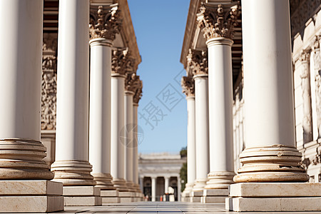 古典建筑中的柱子背景图片
