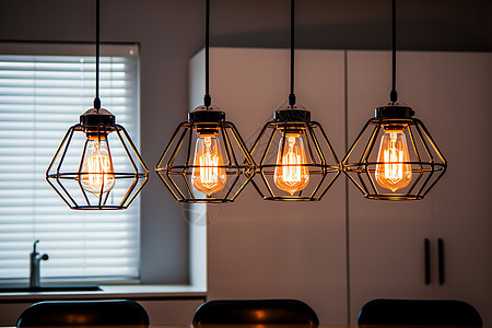 艺术灯饰照亮的厨房高清图片