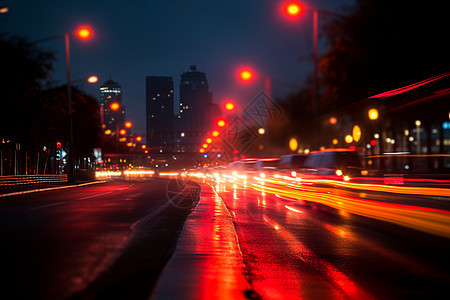 城市道路上的灯光图片