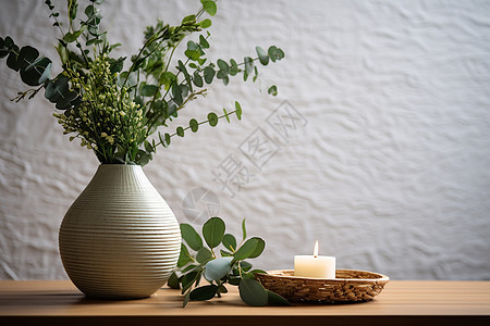 花瓶植物和蜡烛图片