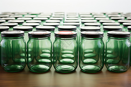 工业生产的玻璃罐图片
