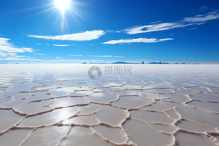 天然的盐湖景观图片