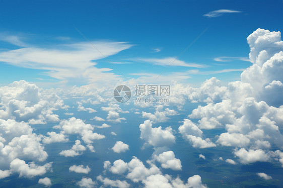 夏日云海图片