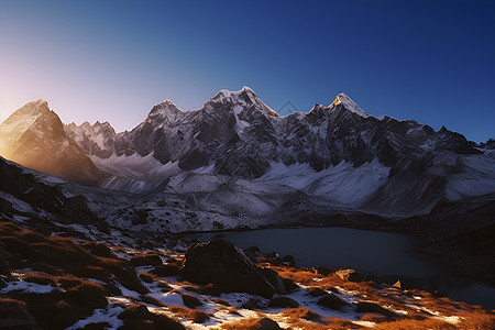 户外的山脉风景背景图片