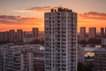 夕阳下的高楼住宅建筑图片