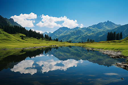 山谷湖畔的美丽景观图片