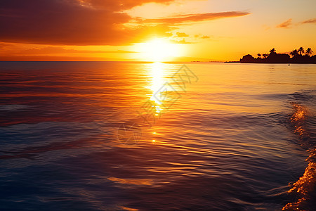 日落下的海洋海浪图片