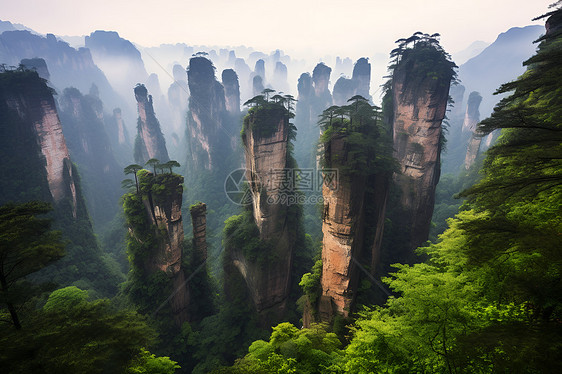 壮观的悬崖山峰图片