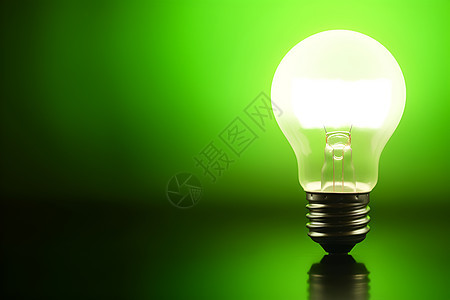 绿色环保的灯泡背景图片